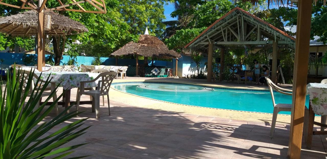 The Shark'S Tail Dive Center Hotell Daanbantayan Eksteriør bilde