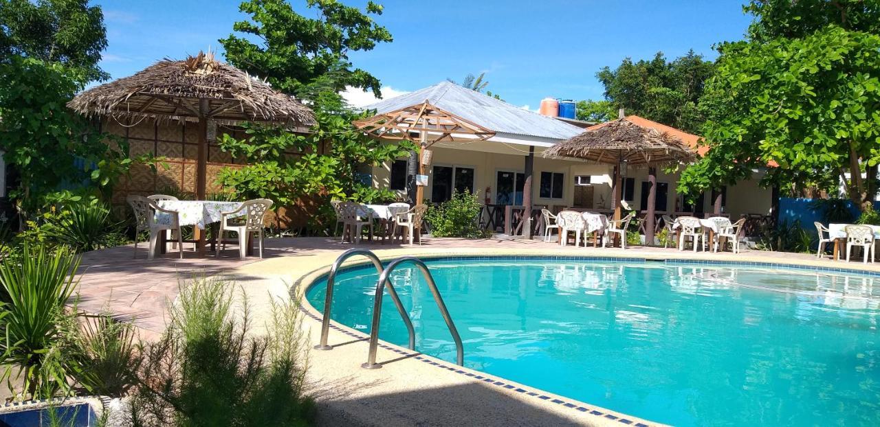 The Shark'S Tail Dive Center Hotell Daanbantayan Eksteriør bilde